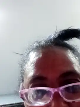 sexymomsn online show from 05/28/26, 01:36