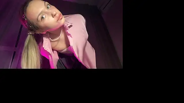 Candy Loveee online show from 03/25/26, 10:38