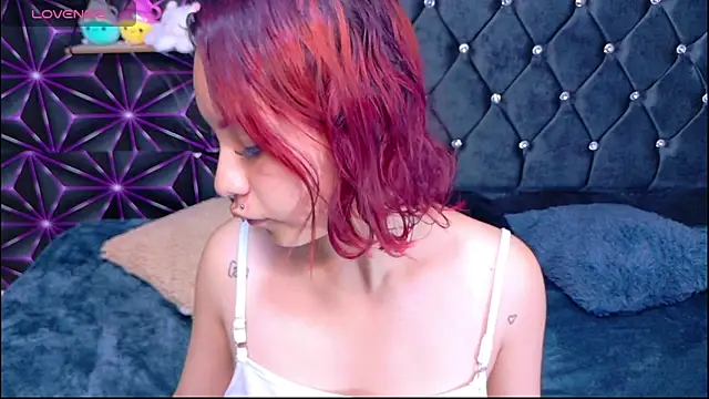 Megam white online show from 04/18/26, 02:54