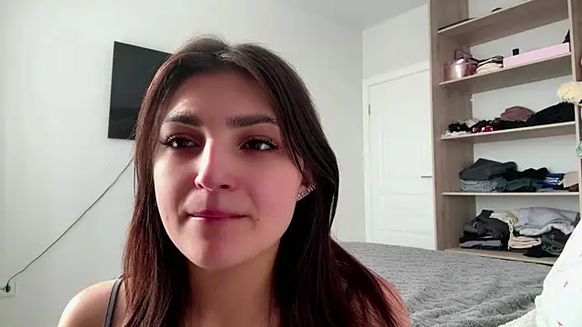 GlitchSiren online show from 03/22/26, 07:45