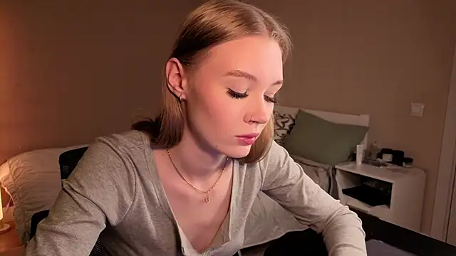Sellina moon online show from 04/30/26, 01:12