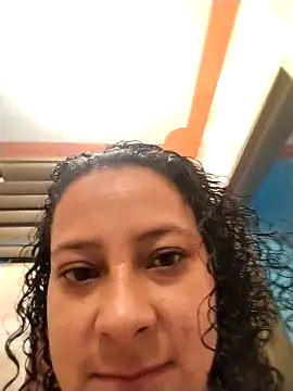 Snapshot of Sofia_Alane chatting on 04/22/26, 10:06 Sofia Alane online show from 04/22/26, 10:06