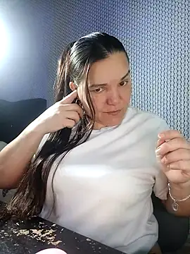 Zuleyka 69 online show from 04/25/26, 09:12