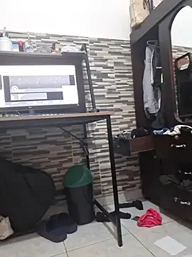 Snapshot of canela2010 chatting on 03/31/26, 04:07 canela2010 online show from 03/31/26, 04:07