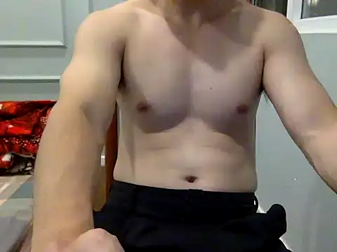 17Komodo online show from 04/23/26, 04:09