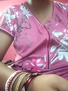 itz-priya online show from 04/16/26, 11:00