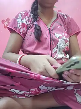 itz-priya online show from 05/25/26, 09:10