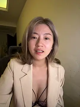 Olivia PINK0322 online show from 05/09/26, 03:17
