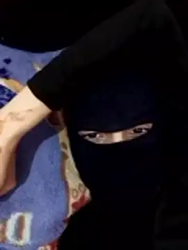 Snapshot of Salma-23 chatting on 03/23/26, 03:10 Salma-23 online show from 03/23/26, 03:10