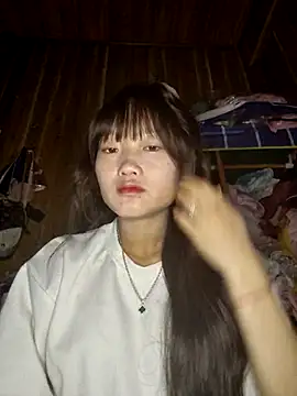 Jolinie online show from 05/10/26, 01:55