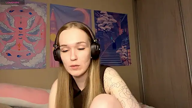 DenitaSpace online show from 05/08/26, 01:38