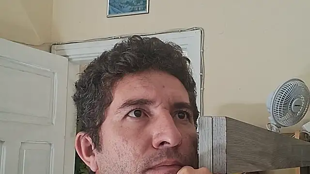 Sueliton2 online show from 03/23/26, 12:09