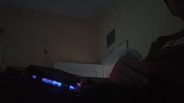 Sueliton2 online show from 03/24/26, 08:58