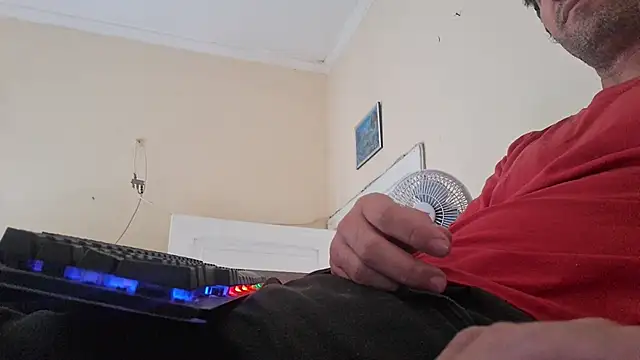 Sueliton2 online show from 04/01/26, 07:11