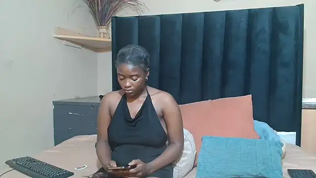 SexySlimMelanin7 online show from 07/14/26, 08:03