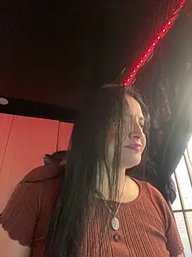 Alessia Peach online show from 04/01/26, 12:17