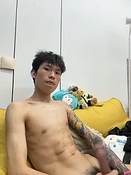 zzzzppp3 online show from 05/02/26, 03:22