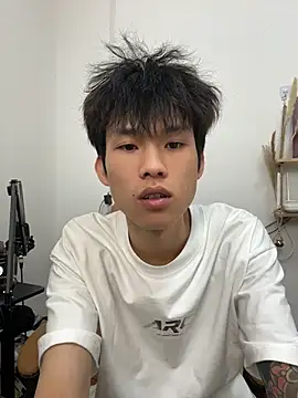 zzzzppp3 online show from 06/03/26, 11:35