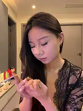 xiaoxiong168 online show from 06/23/26, 03:43