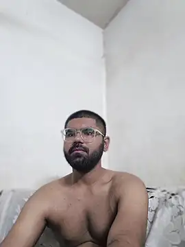 Snapshot of Kobe_superman chatting on 03/27/26, 07:47 Kobe superman online show from 03/27/26, 07:47