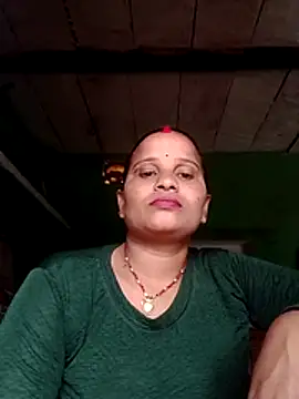 Shivani09900 online show from 07/02/26, 02:44