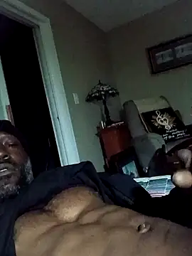 KingBlackStallion online show from 04/04/26, 06:33