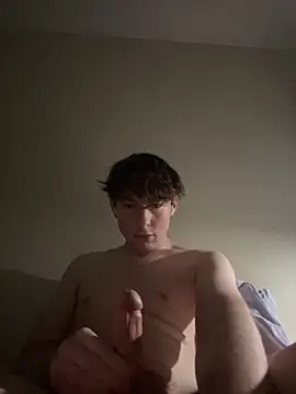 Snapshot of Leonard261019 chatting on 03/23/26, 11:47 Leonard261019 online show from 03/23/26, 11:47