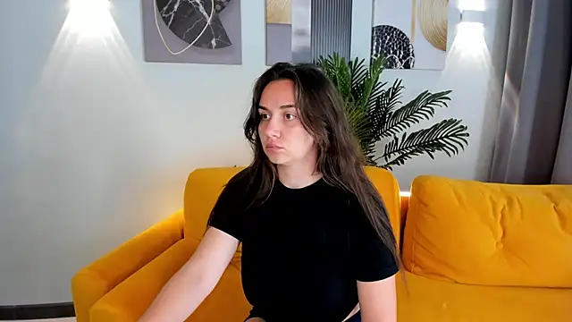Domirelle online show from 06/22/26, 12:13
