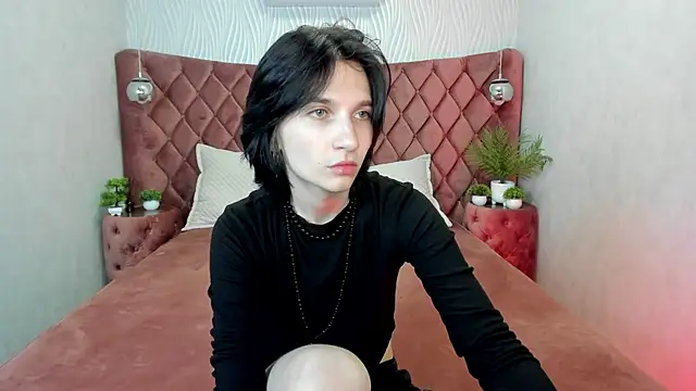 Snapshot of AdonBev chatting on 05/30/26, 05:37 AdonBev online show from 05/30/26, 05:37