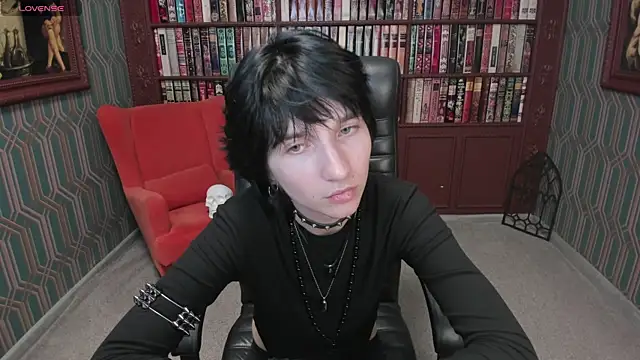 Snapshot of AdonBev chatting on 07/02/26, 12:21 AdonBev online show from 07/02/26, 12:21