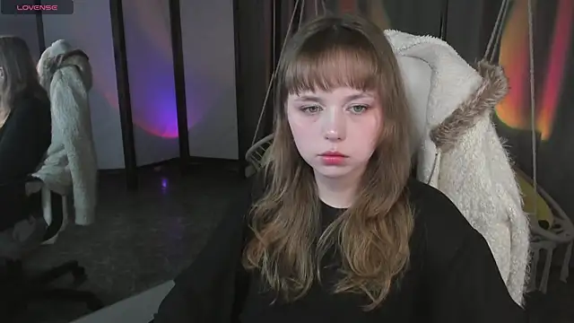 LeonaHicks online show from 04/21/26, 05:58