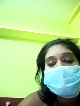 Snapshot of bannerjeesneha20 chatting on 04/02/26, 05:10 bannerjeesneha20 online show from 04/02/26, 05:10