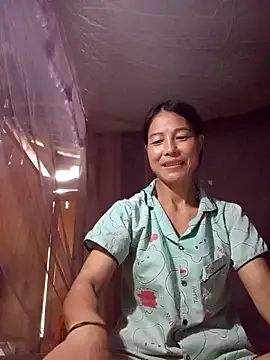 Snapshot of -Numin- chatting on 05/19/26, 02:18 -Numin- online show from 05/19/26, 02:18