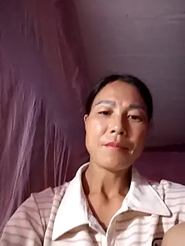 Snapshot of -Numin- chatting on 06/12/26, 02:05 -Numin- online show from 06/12/26, 02:05