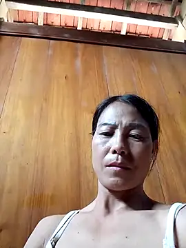 Snapshot of -Numin- chatting on 06/17/26, 02:25 -Numin- online show from 06/17/26, 02:25