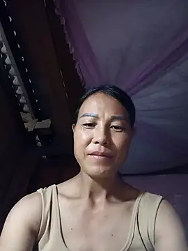 Snapshot of -Numin- chatting on 06/19/26, 11:58 -Numin- online show from 06/19/26, 11:58