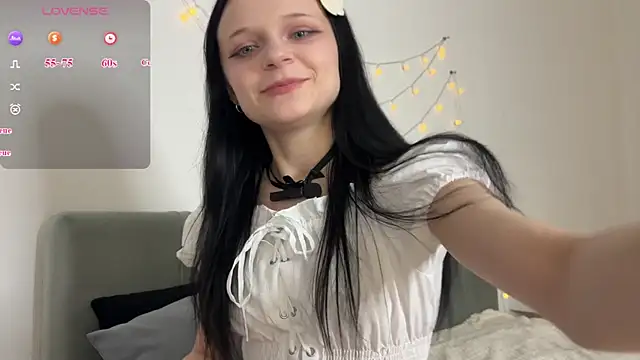 meowchaa online show from 05/08/26, 04:23
