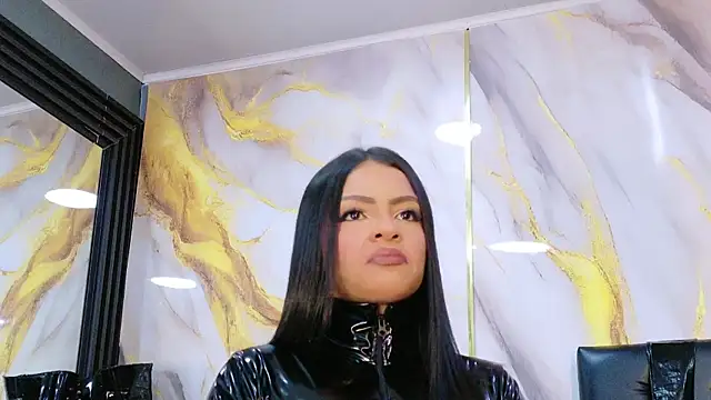LindaFrancoo online show from 07/10/26, 04:20