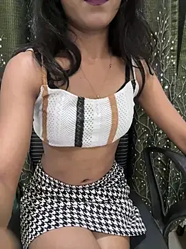 Baby pari1 online show from 04/06/26, 06:53