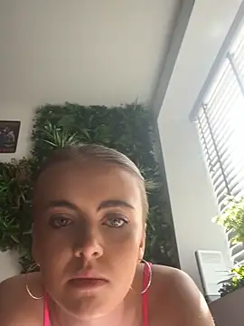 Cherrysweetalice online show from 04/18/26, 01:04