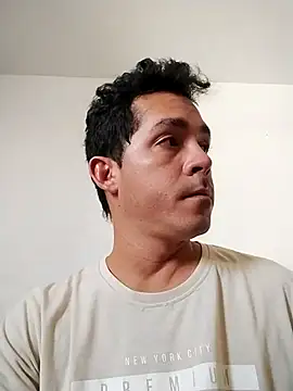 Gabriel leon33 online show from 05/16/26, 05:56
