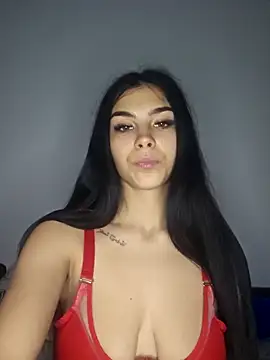 Crissdesire online show from 05/04/26, 04:14