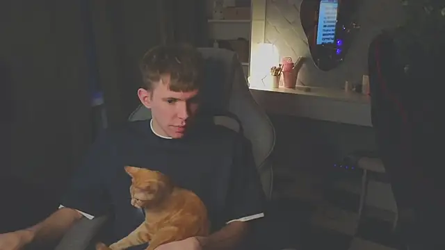 Snapshot of meowmeowland chatting on 03/25/26, 03:51 meowmeowland online show from 03/25/26, 03:51