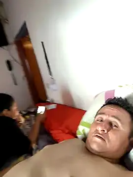 DosAlmasArdientesED online show from 04/09/26, 06:35