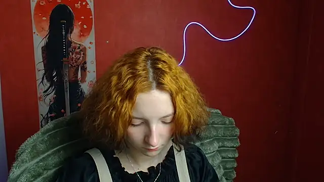 Butterfly Milly online show from 05/20/26, 11:49