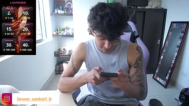 Bruno santos1 online show from 04/23/26, 01:35