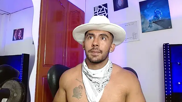 romanpearce  online show from 04/15/26, 05:53