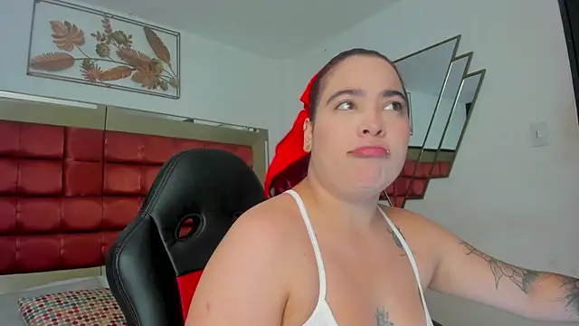 AfroditaVega  online show from 04/26/26, 05:43