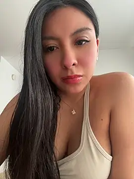 mila gomez  online show from 07/01/26, 09:58