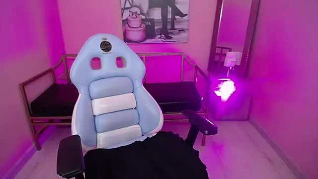 Soffi x x  online show from 04/11/26, 03:22